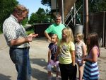 Dorfführung mit den Kindergartaen Schulkindern
