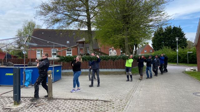 2022 Vorbereitung zur Maifeier